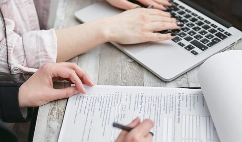 AI-powered contract management solutions